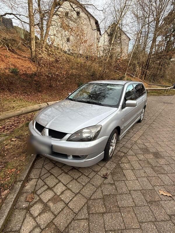 Silber Gebraucht 2008 Mitsubishi Lancer Kombi | 1.000 € (Fairer Preis) - Bild 1/4