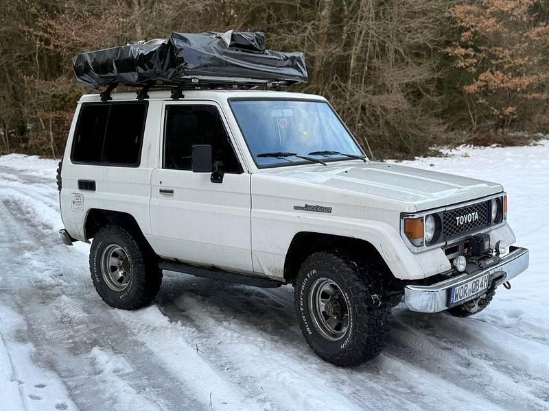 Weiß Gebraucht 1985 Toyota Land Cruiser SUV | 22.000 € - Bild 1/4