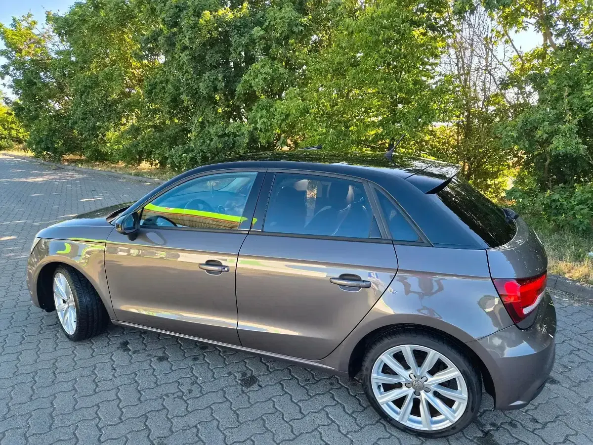 Gebraucht Audi A1 95 PS (69 kW) 2016 Andere farben Kleinwagen