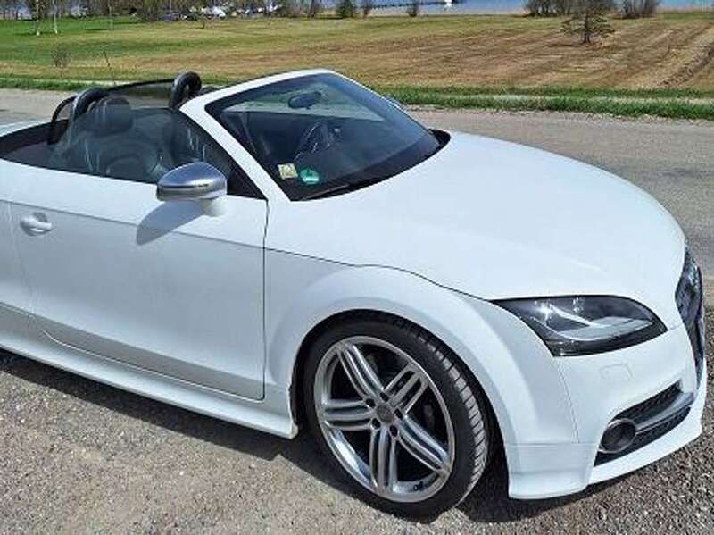 Weiß Gebraucht 2013 Audi TT Roadster Cabrio | 25.300 € (Teuer) - Bild 1/4