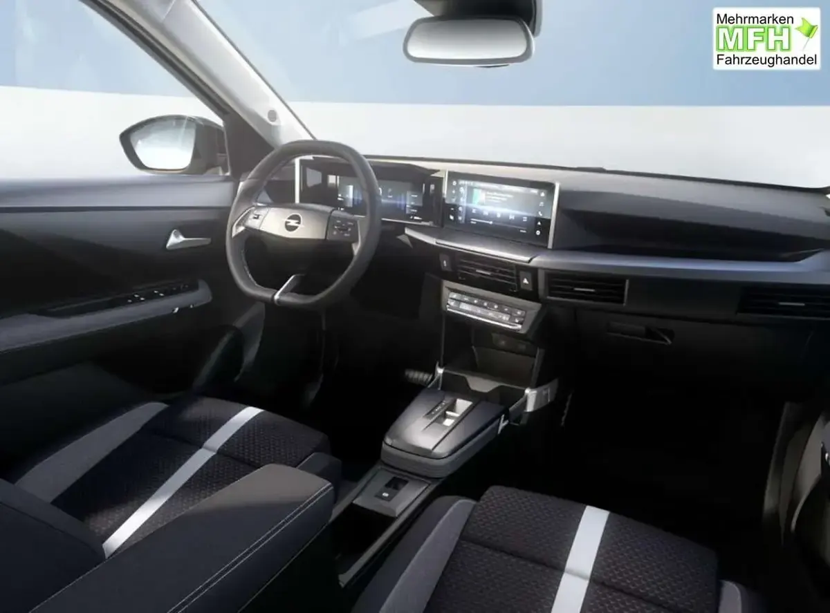 Neu Opel Frontera 145 PS (106 kW) 2026 Khaki grün metallic SUV