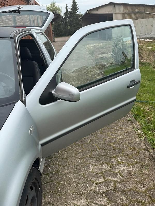 Gebraucht VW Polo 75 PS (55 kW) 2000 Silber Kleinwagen