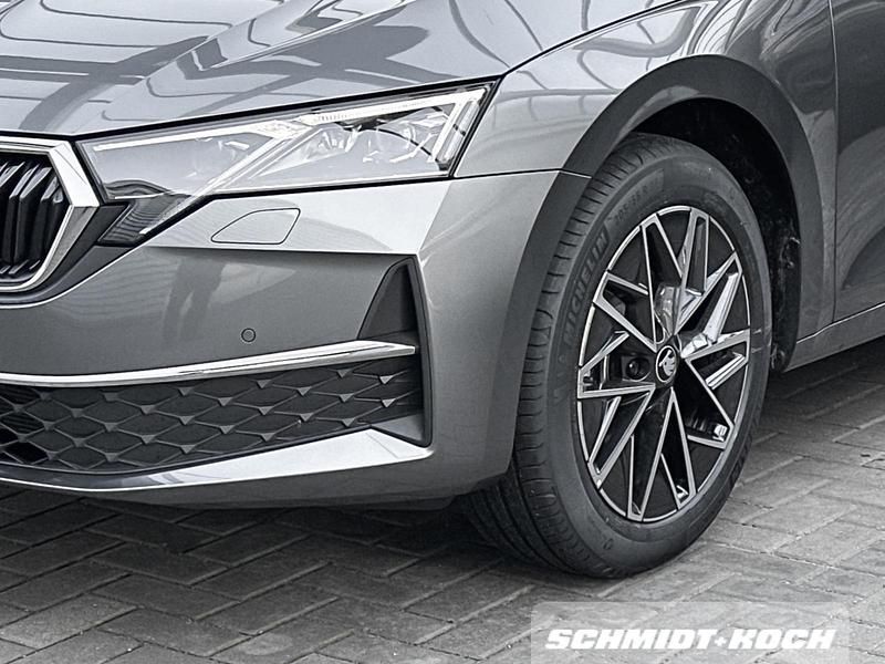 Usata Skoda Octavia Selection 150 CV (110 kW) 2025 Grigio Station wagon