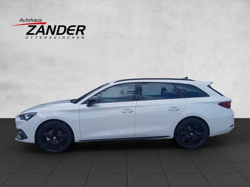 Nowe Seat Leon FR 150 KM (110 kW) 2026 Biały Kombi