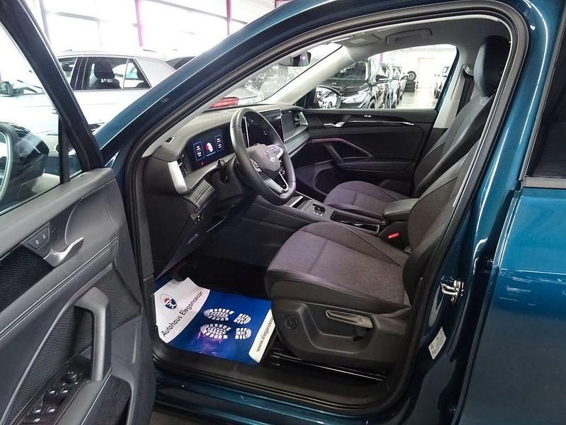 Gebraucht VW Tayron 150 PS (110 kW) 2025 Blau SUV