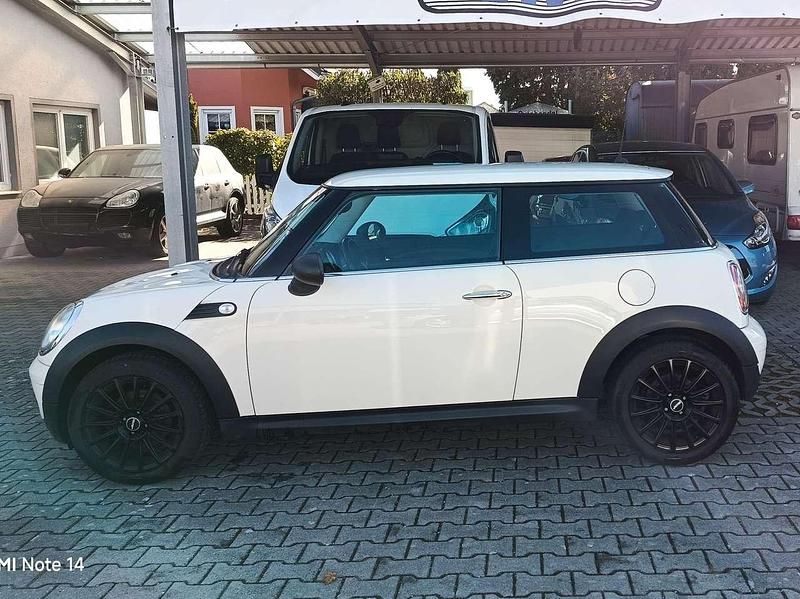 Gebraucht Mini ONE 98 PS (72 kW) 2010 Pepper white Kleinwagen