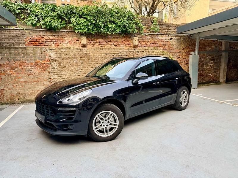 Gebraucht Porsche Macan S 340 PS (250 kW) 2015 Tiefschwarz SUV