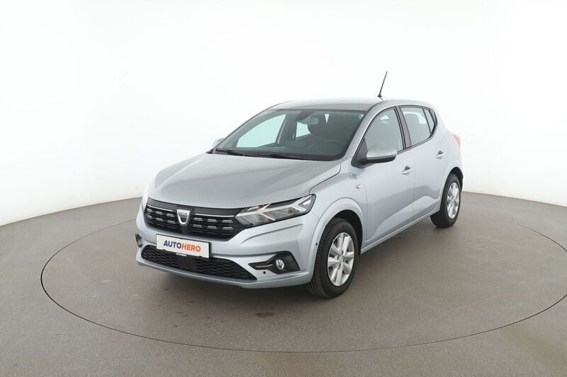 Silber Gebraucht 2023 Dacia Sandero Comfort Kleinwagen | 15.410 € (Fairer Preis) - Bild 1/4