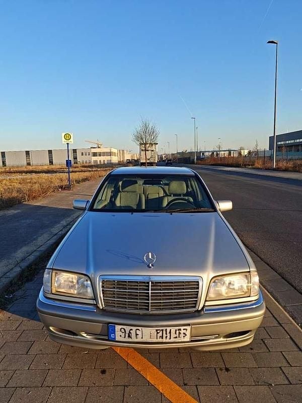 Gebraucht 1998 Mercedes C200 Elegance Limousine | 3.500 € (Fairer Preis) - Bild 1/4
