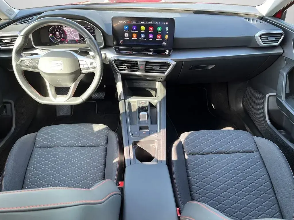 Gebraucht Seat Leon FR 204 PS (150 kW) 2022 Pure rot Limousine