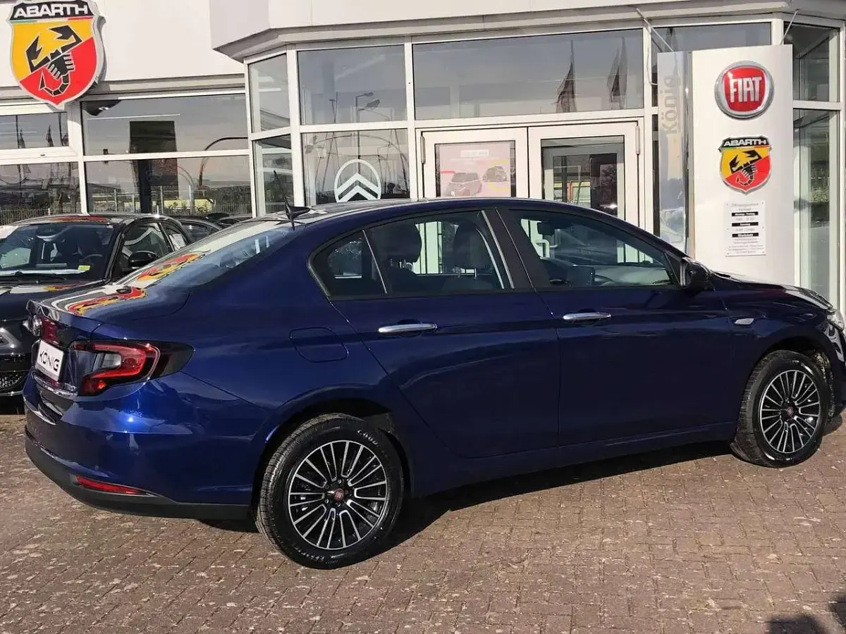 Gebraucht Fiat Tipo Urban 131 PS (96 kW) 2026 Blau Limousine