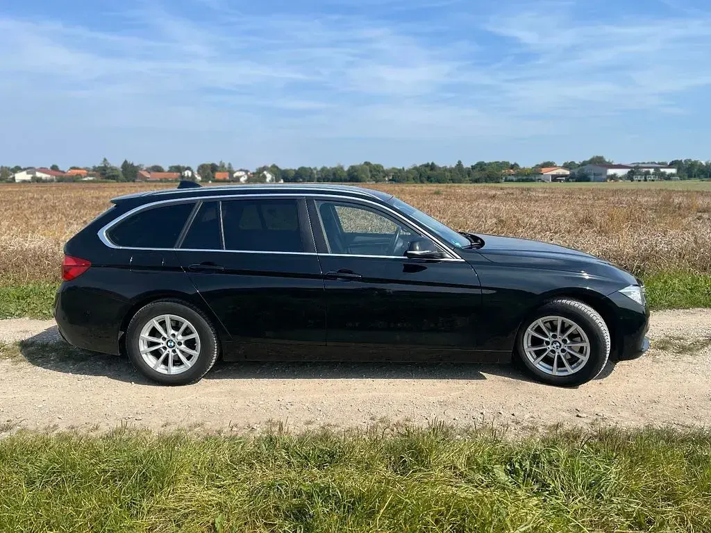 Gebraucht BMW 318 Advantage 136 PS (100 kW) 2019 Schwarz Kombi