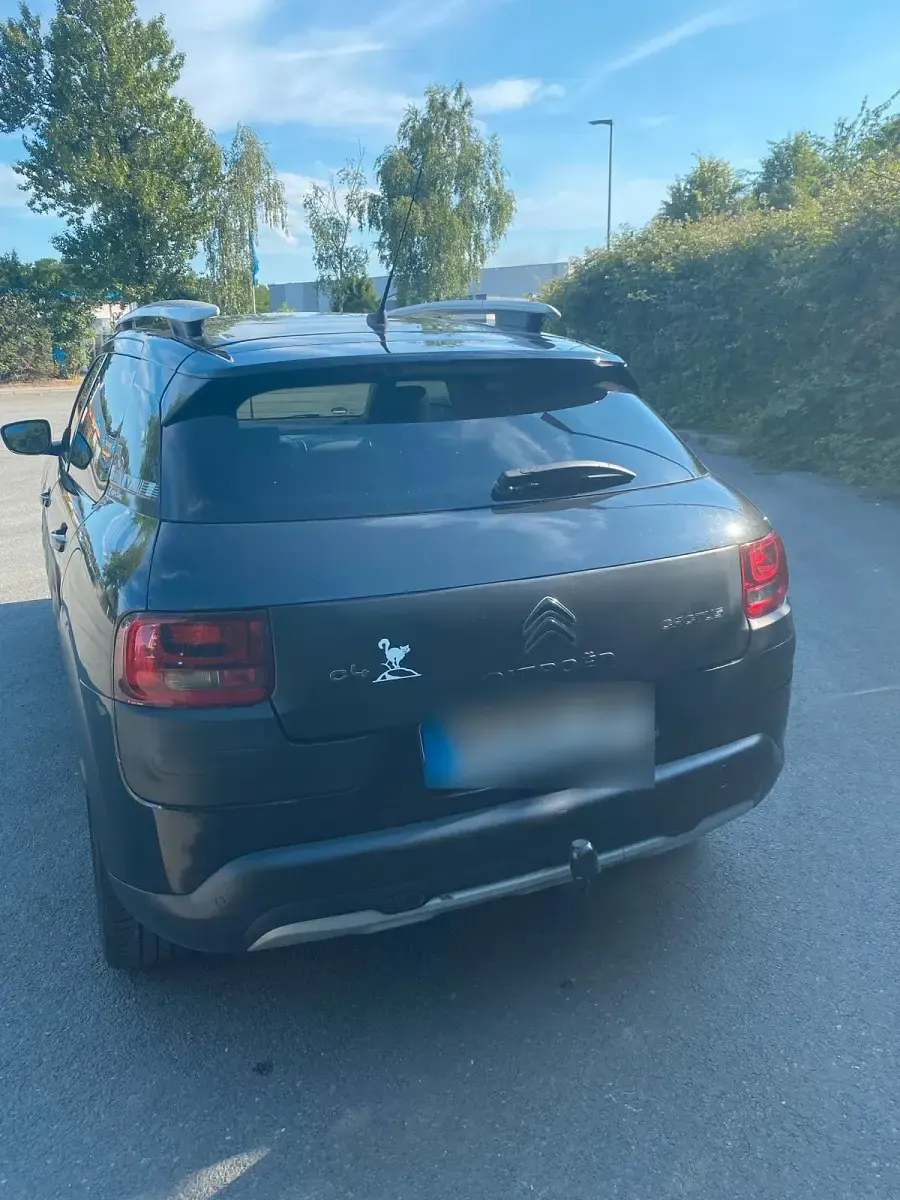 Gebraucht Citroën C4 Cactus 110 PS (80 kW) 2016 Schwarz Kleinwagen