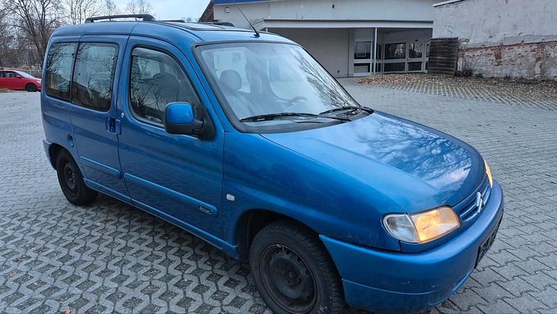 Gebraucht Citroën Berlingo 109 PS (80 kW) 2002 Blau Van / Kleinbus