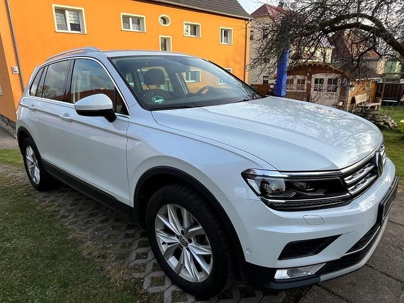 Gebraucht VW Tiguan 179 PS (131 kW) 2016 Weiß SUV