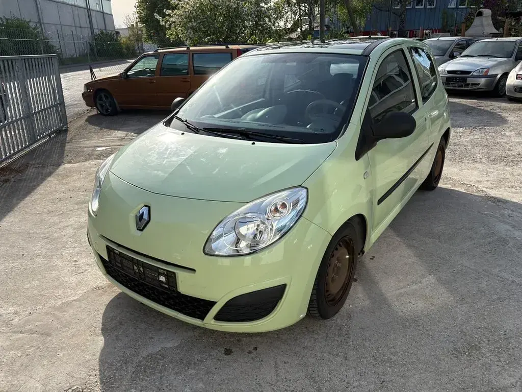Usado Renault Twingo Expression 58 HP (42 kW) 2008 Verde Citadino