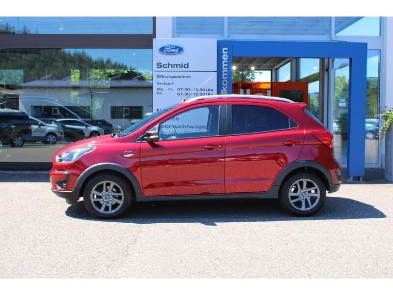 Second-hand Ford Ka 86 CP (63 kW) 2019 Roșu Hatchback