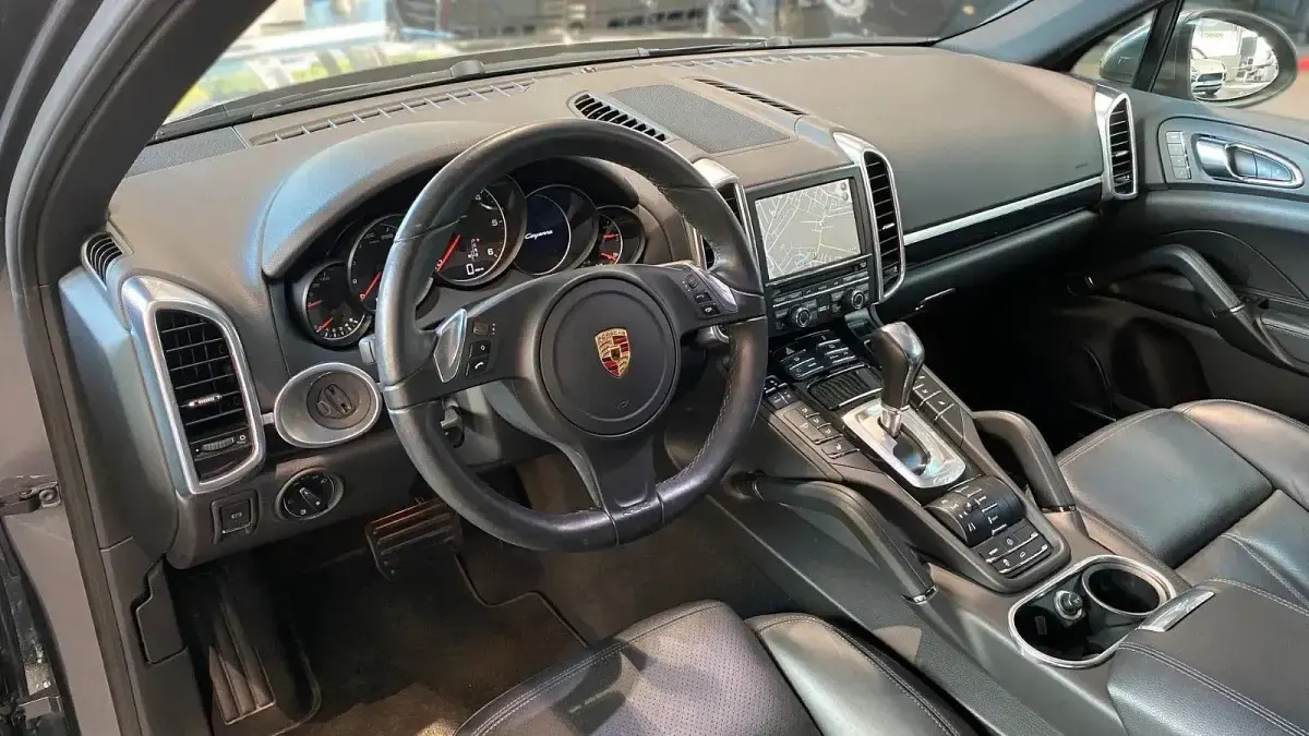 Brugt Porsche Cayenne 245 HK (180 kW) 2012 Grå SUV