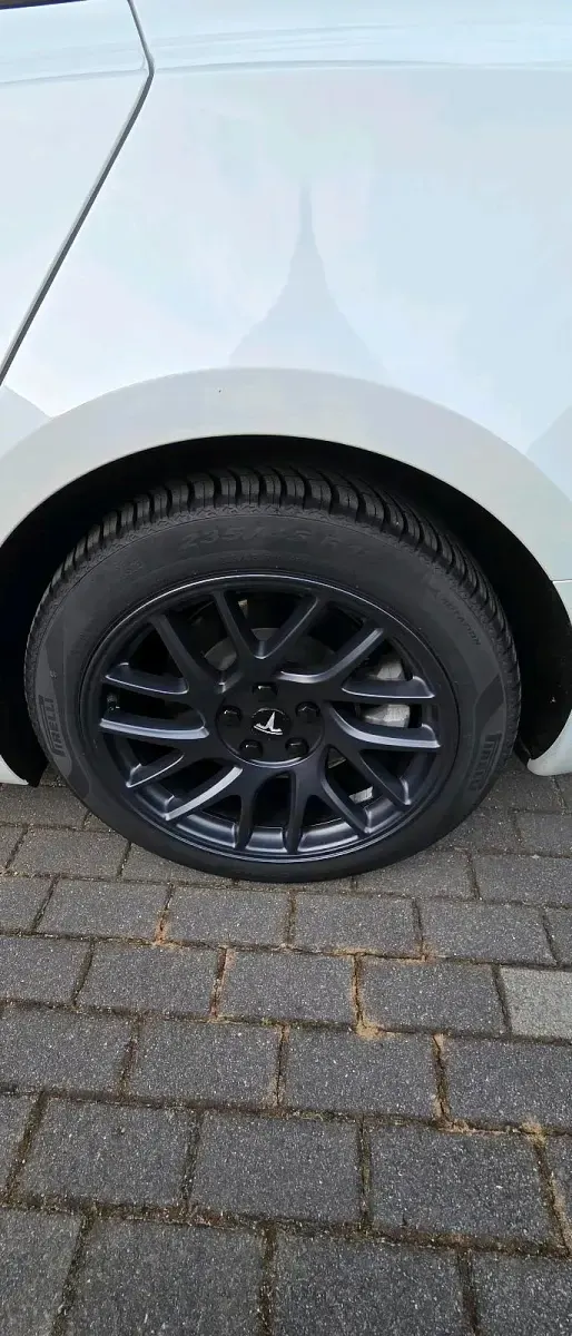 Gebraucht Tesla Model 3 Standard Range 208 kW (283 PS) 2023 Weiß Limousine