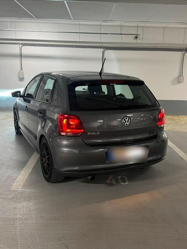 Gebraucht VW Polo 86 PS (63 kW) 2009 Grau Kleinwagen