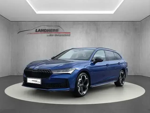Neu Skoda Superb SportLine 265 PS (194 kW) 2025 Cobalt blau metallic Kombi