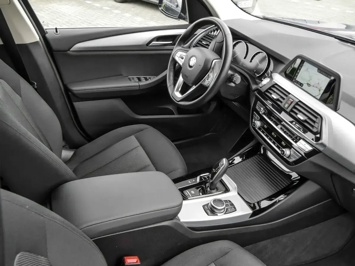 Gebraucht BMW X3 Advantage 184 PS (135 kW) 2019 Blau SUV