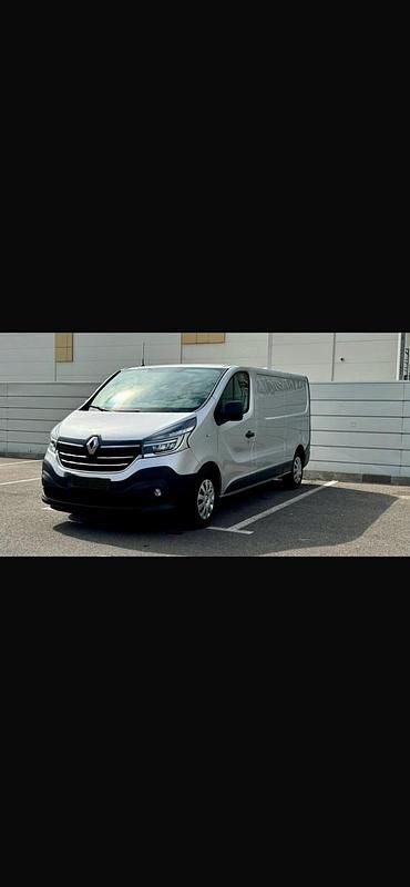 Brugt Renault Trafic 130 HK (95 kW) 2020 Sølv MPV