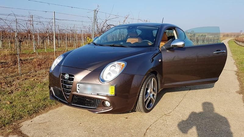 Gebraucht Alfa Romeo MiTo 105 PS (77 kW) 2011 Braun Kleinwagen