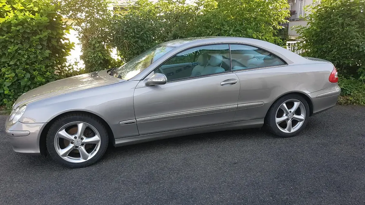 Gebraucht Mercedes CLK240 170 PS (125 kW) 2003 Grau Coupé