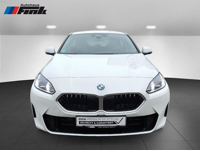 Gebraucht BMW 120 170 PS (125 kW) 2024 Alpinweiss iii Kleinwagen