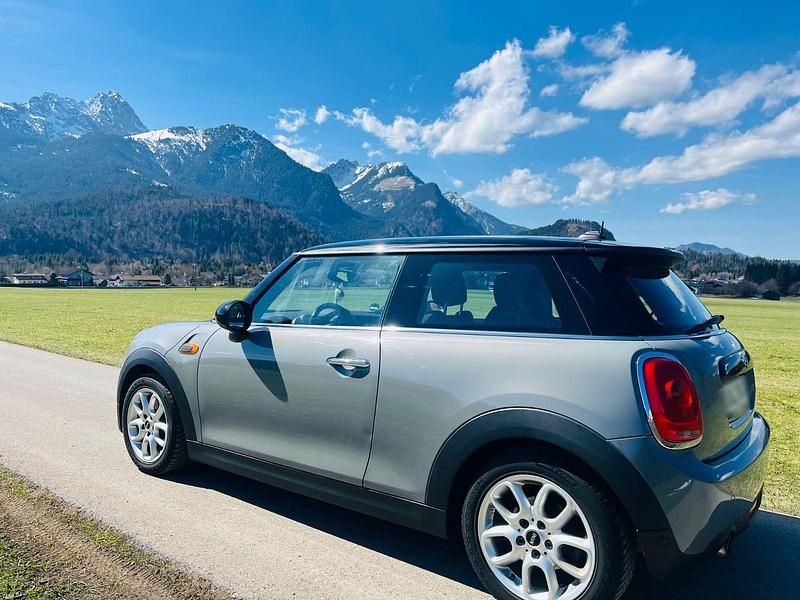 Usata Mini Cooper 136 CV (100 kW) 2017 Grigio Utilitaria