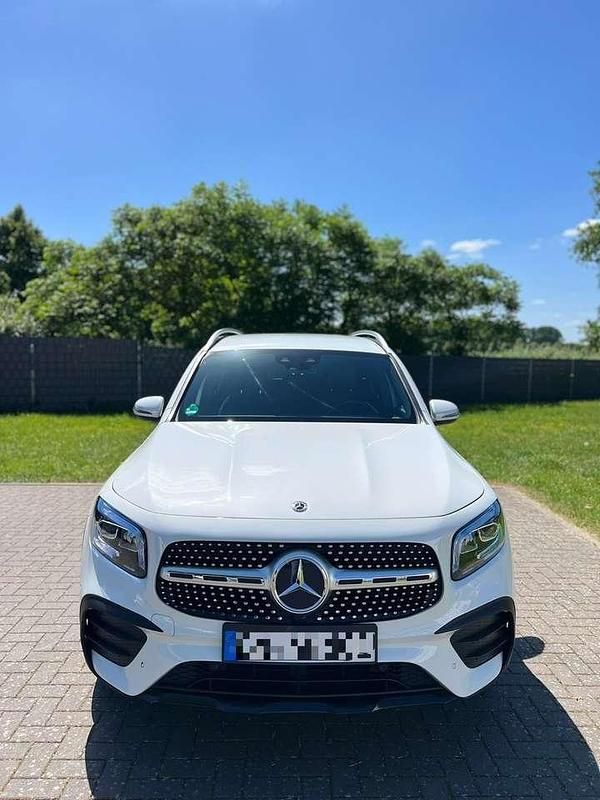 Gebraucht 2021 Mercedes GLB180 AMG line SUV | 26.800 € (Guter Preis) - Bild 1/4