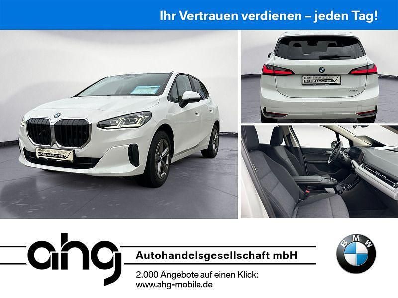 Weiß Gebraucht 2024 BMW 218 Active Tourer Van / Kleinbus | 29.360 € (Guter Preis) - Bild 1/4