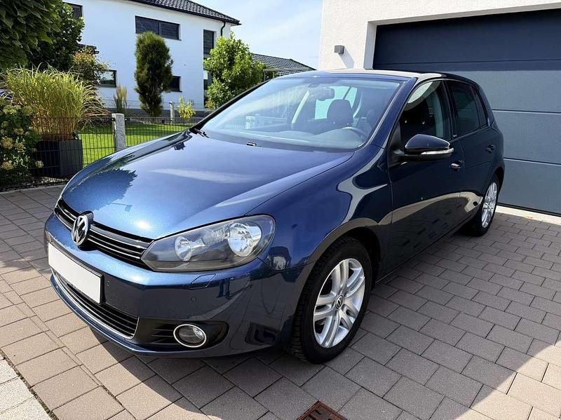 Blau Gebraucht 2011 VW Golf VI Limousine | 9.999 € (Teuer) - Bild 1/4