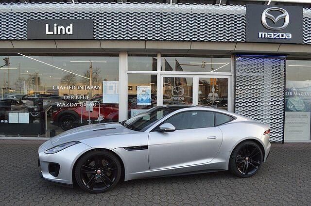 Gebraucht Jaguar F-Type R-Dynamic 300 PS (220 kW) 2019 Indus silver Coupé