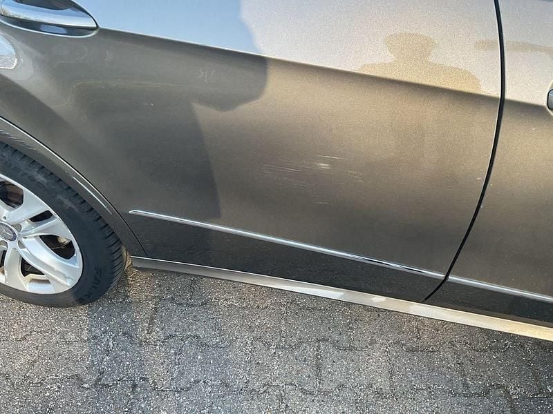 Gebraucht Mercedes E300 204 PS (150 kW) 2010 Grau Limousine