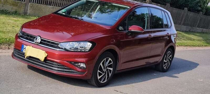 Gebraucht 2018 VW Golf Sportsvan Join Van / Kleinbus | 11.900 € (Superpreis) - Bild 1/4
