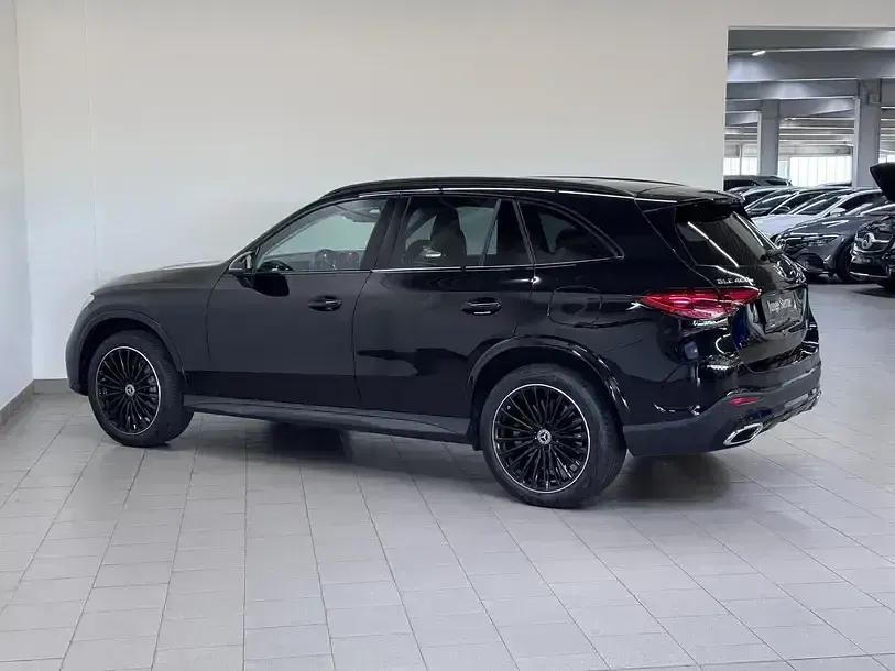 Gebraucht Mercedes GLC400d AMG 537 PS (394 kW) 2023 Schwarz SUV