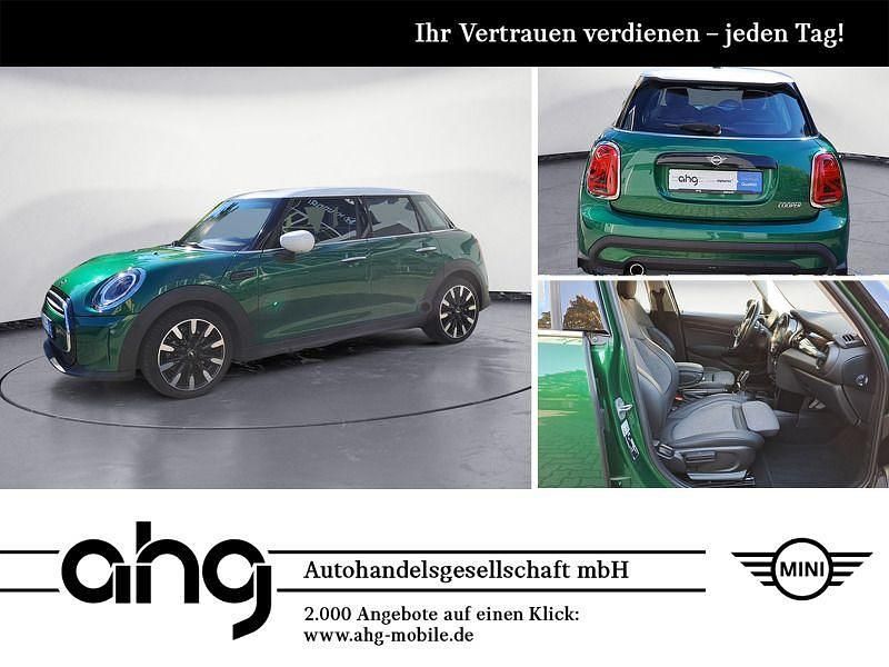Grün Gebraucht 2022 Mini Cooper Classic Kleinwagen | 25.930 € (Etwas zu teuer) - Bild 1/4
