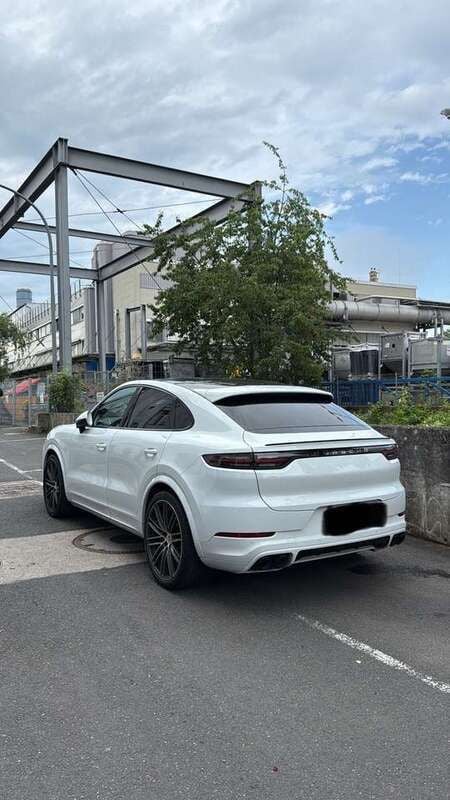 Weiß Gebraucht 2019 Porsche Cayenne Turbo SUV | 59.500 € (Fairer Preis) - Bild 1/4