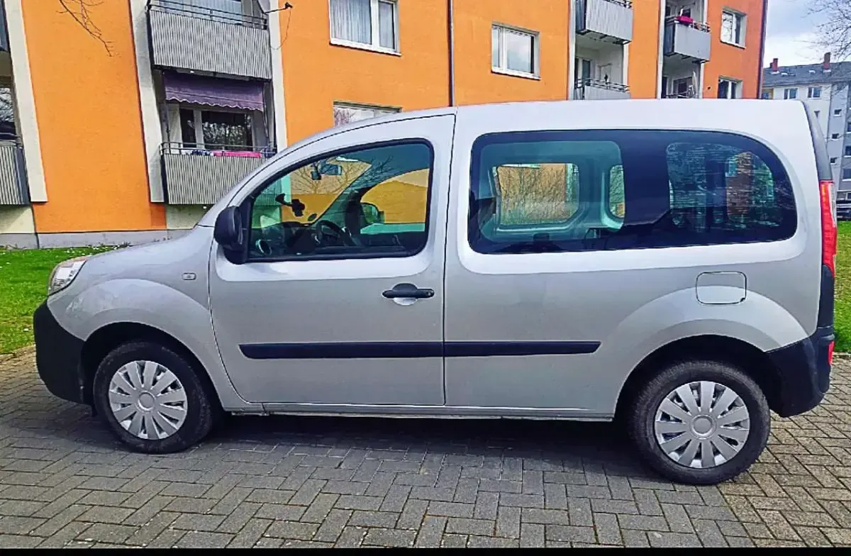 Gebraucht Renault Kangoo 95 PS (69 kW) 2020 Van / Kleinbus
