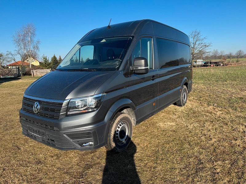 Gebraucht VW Crafter 150 PS (110 kW) 2019 Grau Van