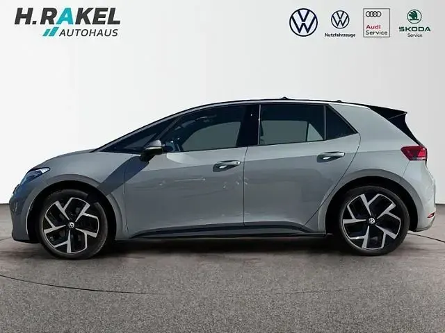 Gebraucht VW ID.3 Pro 150 kW (204 PS) 2024 Grau Kleinwagen