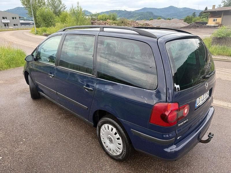 Gebraucht VW Sharan Highline 150 PS (110 kW) 2010 Blau Van / Kleinbus