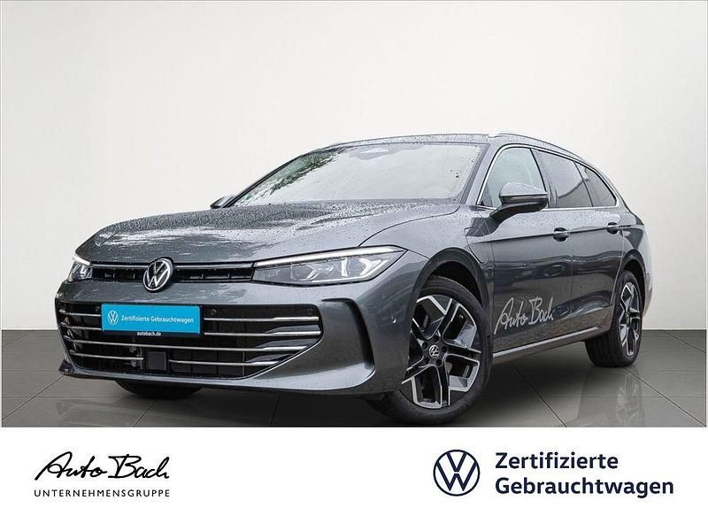 Grau (diabasgrau metallic) Gebraucht 2025 VW Passat Elegance Kombi | 53.940 € (Teuer) - Bild 1/4