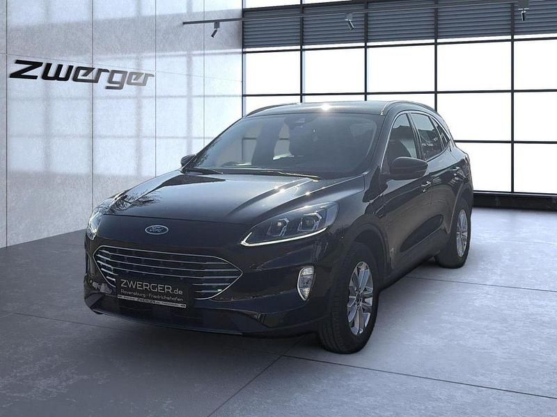 Gebraucht Ford Kuga Titanium 152 PS (111 kW) 2022 Schwarz SUV