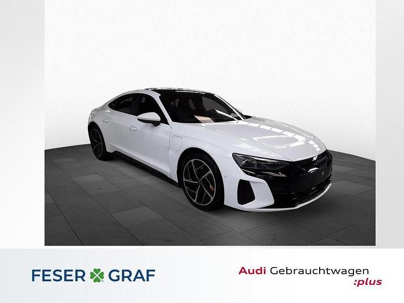 Ibisweiß Gebraucht 2022 Audi e-tron GT quattro Ambiente Limousine | 47.890 € (Fairer Preis) - Bild 1/4