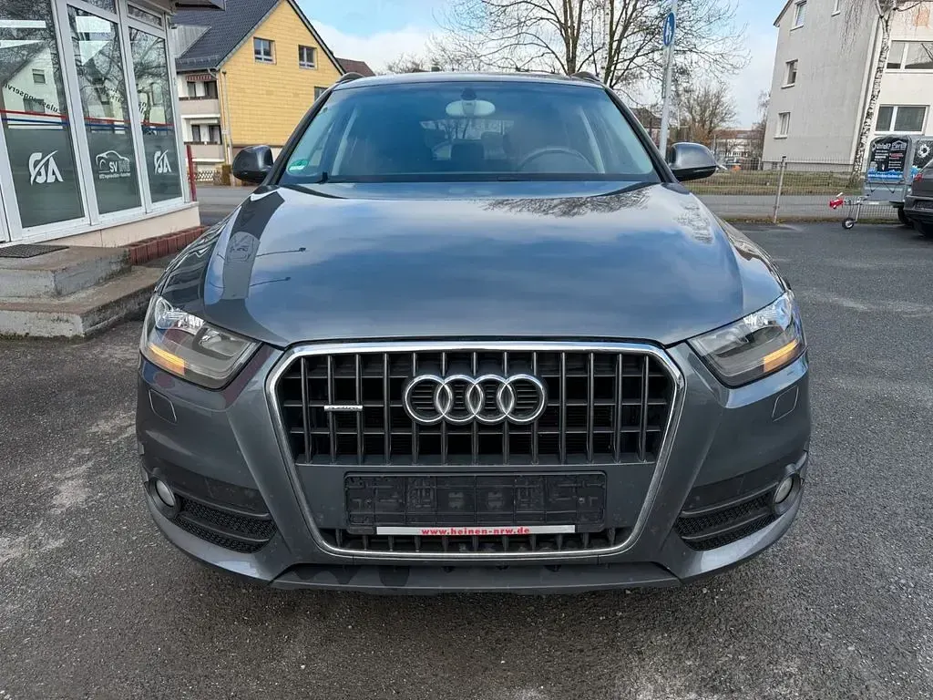 Gebraucht Audi Q3 Comfort 170 PS (125 kW) 2013 Grau SUV