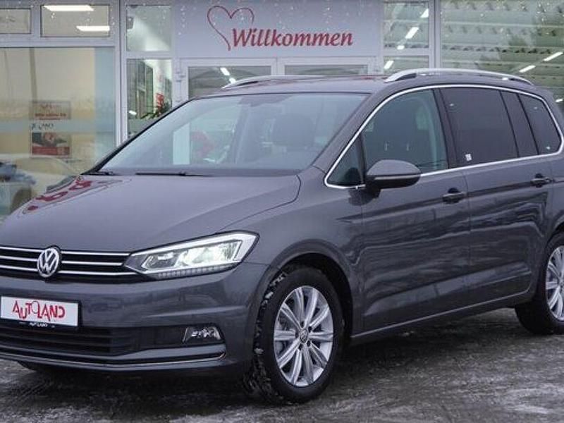 Gebraucht VW Touran Highline 180 PS (132 kW) 2018 Grau Van / Kleinbus