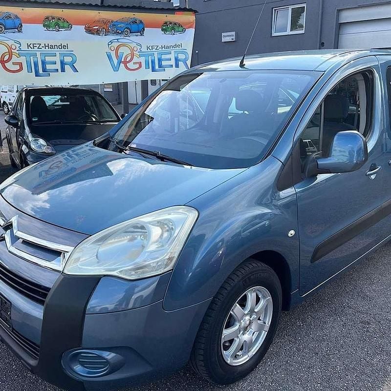 Bleu kyanos Gebraucht 2009 Citroën Berlingo Van / Kleinbus | 5.750 € (Etwas zu teuer) - Bild 1/4